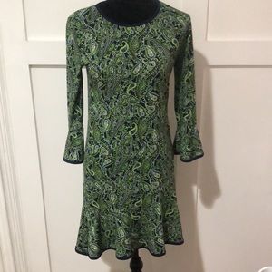 MICHAEL KORS paisley dress with ruffled hemline and bell sleeves 
SIZE S/P
